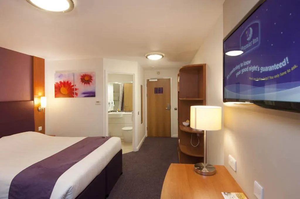 Premier Inn Bournemouth East Hotel